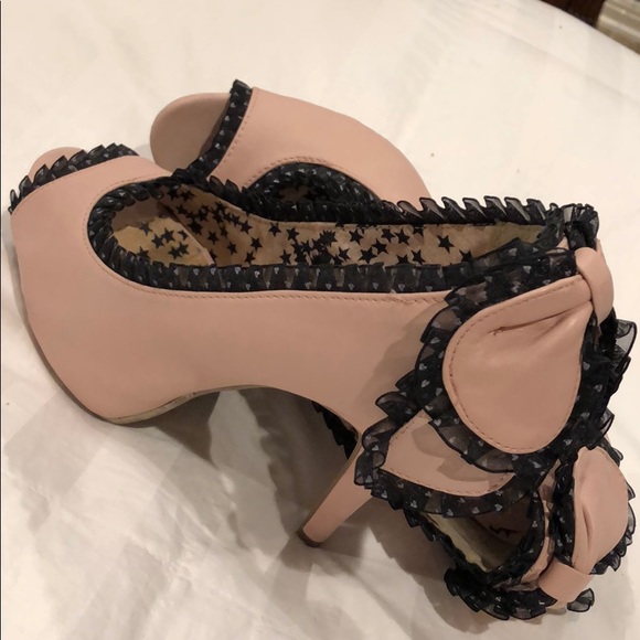 Vera wang pink platform shoes - Picture 3 of 7